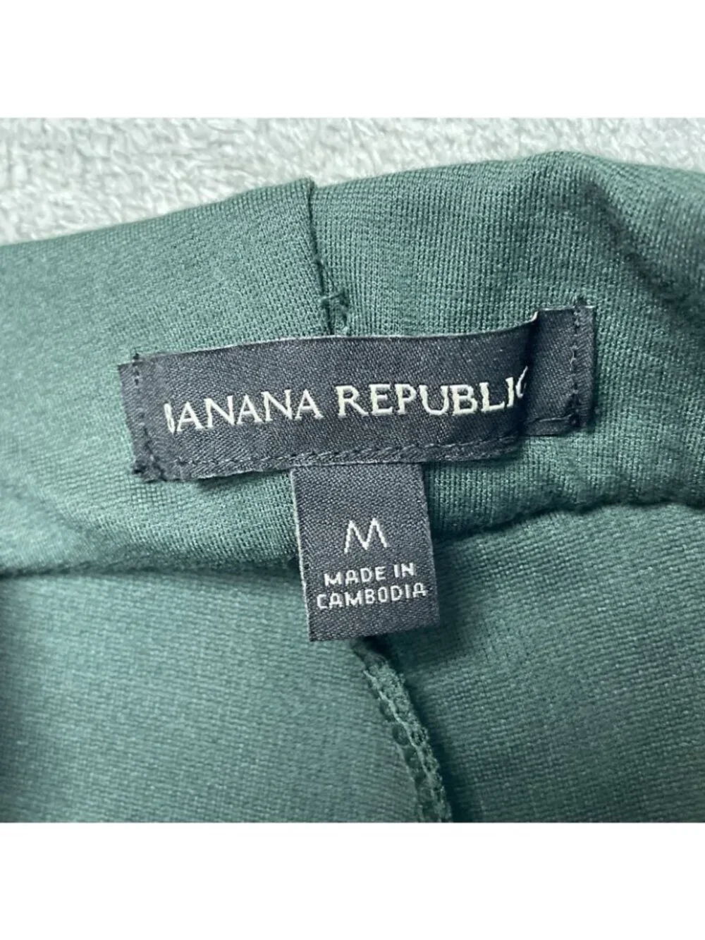 NWT Banana Republic Women's M Green Ponte Pants Slim Leg C0443